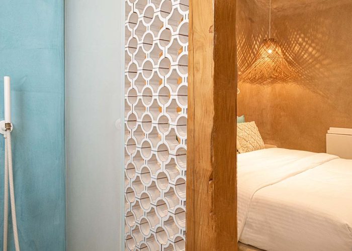 Ammos Deluxe Double Room AmazeU