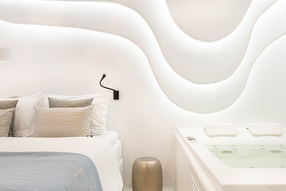 AmazeU in Chora Naxos